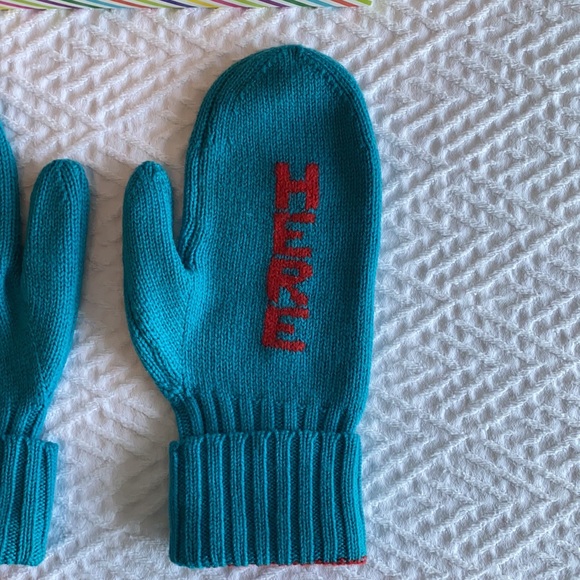 Never Used: Kate Spade “Over Here” Women’s Mittens - Picture 3 of 11